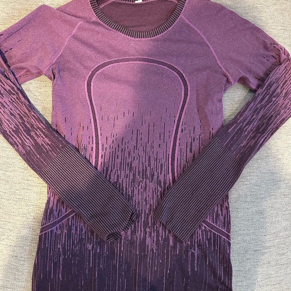 Size 8 long sleeve swiftly